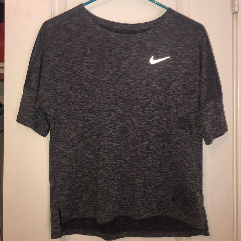 Nike cropped shirt